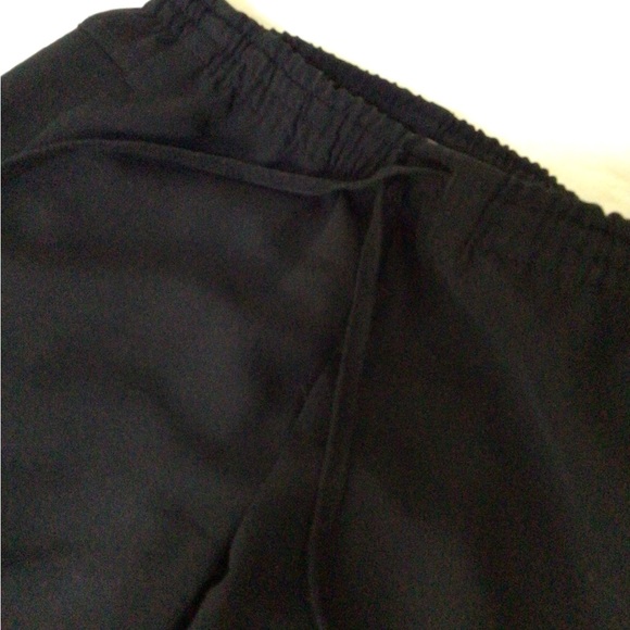 Vince black jogger, size 0 - Picture 10 of 10